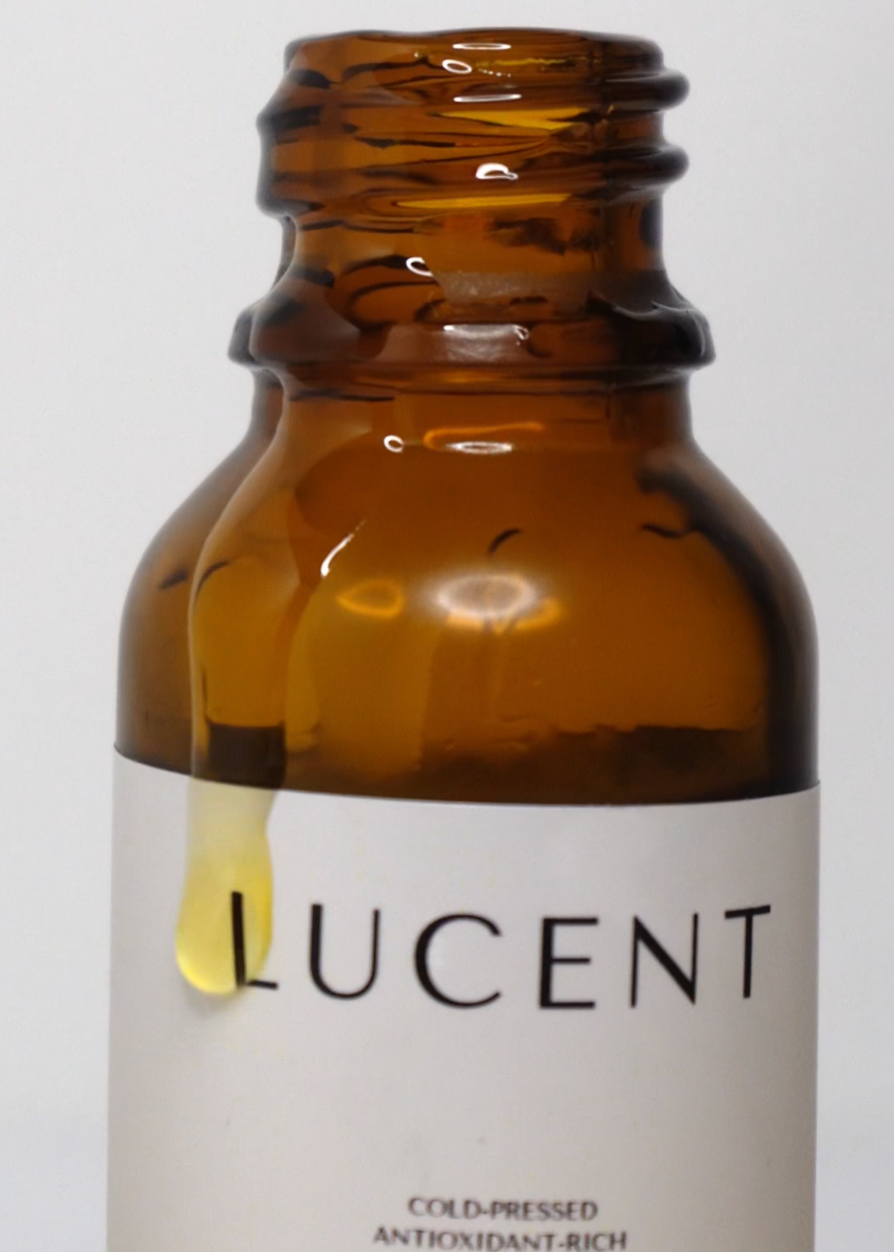 Lucent with oil drip 